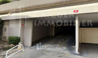 Garage   m² à louer à Nice (06100)