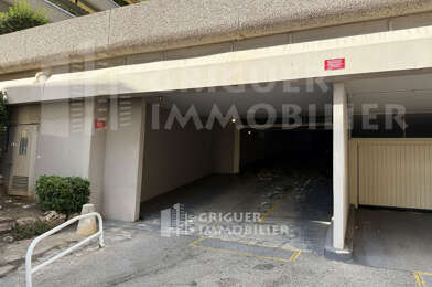 Garage  160 €