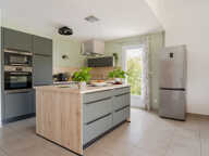 Villa de plain-pied 115m2 - 4 chambres, piscine et garage ! — photo 2