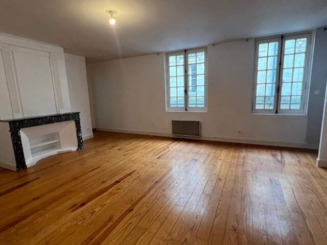 APPARTEMENT T4 -  SAINTE FOY LA GRANDE — photo du bien
