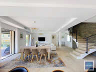 MANIFIQUE VILLA neuve à Saint Paul De Vence 5 pièce(s) 167.85 m2 — photo 3