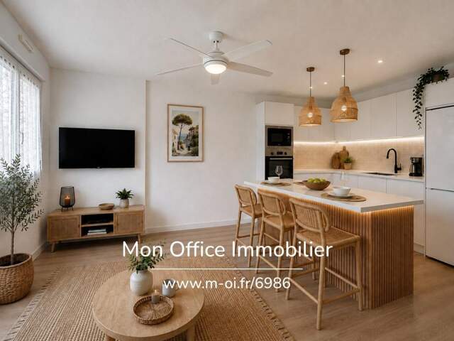 Référence : 6986-LES - APPARTEMENT CENTRE VILLE 43M2 AVEC PARKING DE CAVALAIRE SUR MER — photo du bien