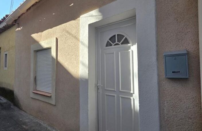 EXCLUSIVITÉ – VALENSOLE – IMMEUBLE DE RAPPORT – 2 T2 RÉNOVÉS — photo 2