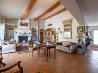 Maison de qualité avec son jardin paysager et pigeonnier authentique — photo 4
