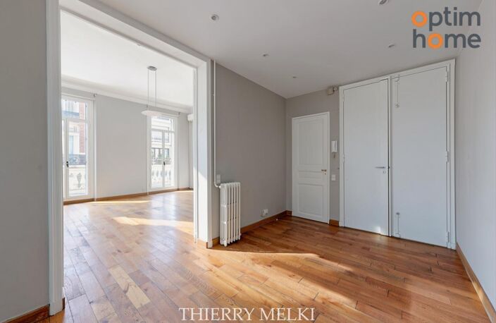 Appartement T3/4 98 m2 - Profession Libérale ou Résidence Principale - Carré d'Or Marseille 8ième — photo 3