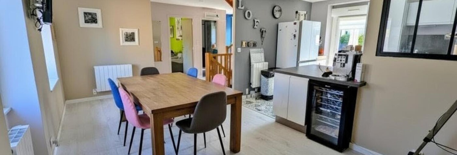 Maison 6 Pièces 125 m² à vendre à Saint-Germain-en-Coglès (35133)