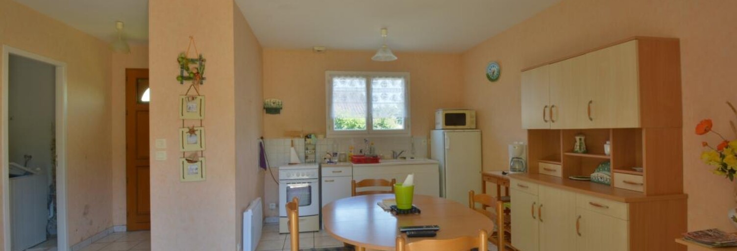 Maison 2 Pièces 40 m² à louer à Saint-Seurin-sur-l'Isle (33660)