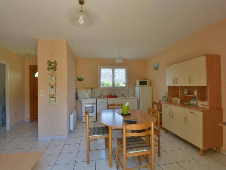 Maison à louer 2 pièces SAINT SEURIN SUR L'ISLE (33) — photo 1