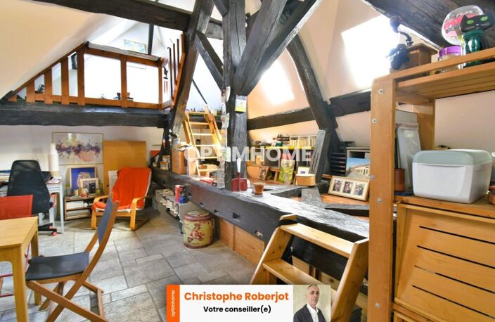 Appartement T3 atypique et avec beaucoup de charme au coeur de Buxy — photo 5