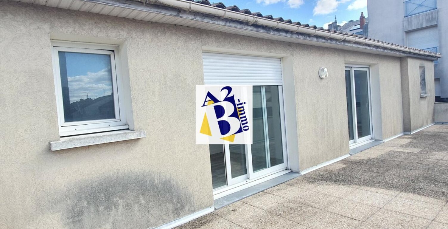 ANGOULEME, Quartier VICTOR HUGO, Appt T2BIS 61M², Grande terrasse — photo 1