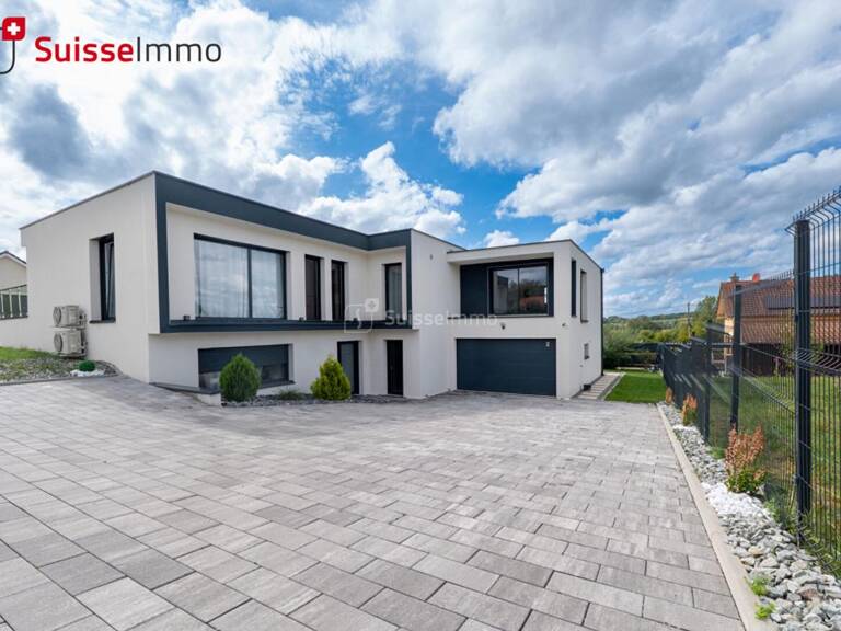 Maison Mezire 7 pièces 246,9 m2 — photo 1