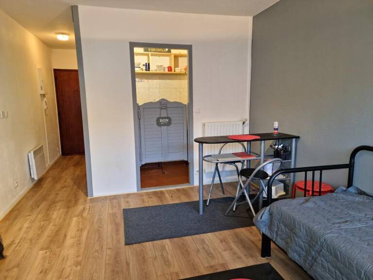 T1 — photo 1