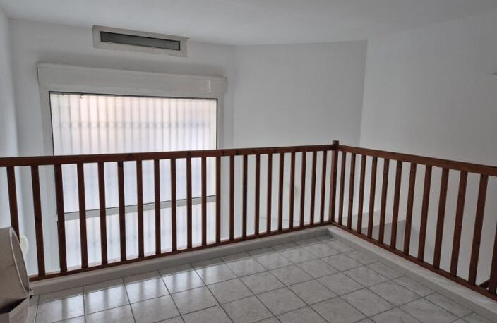 T2 — photo 4
