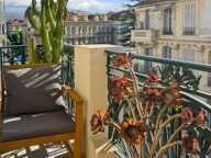 PROCHE NEGRESCO CARRE D'OR — photo 2