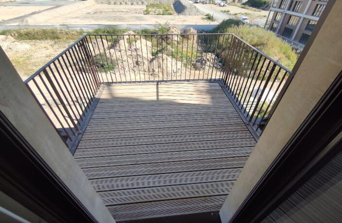 T3 — photo 3