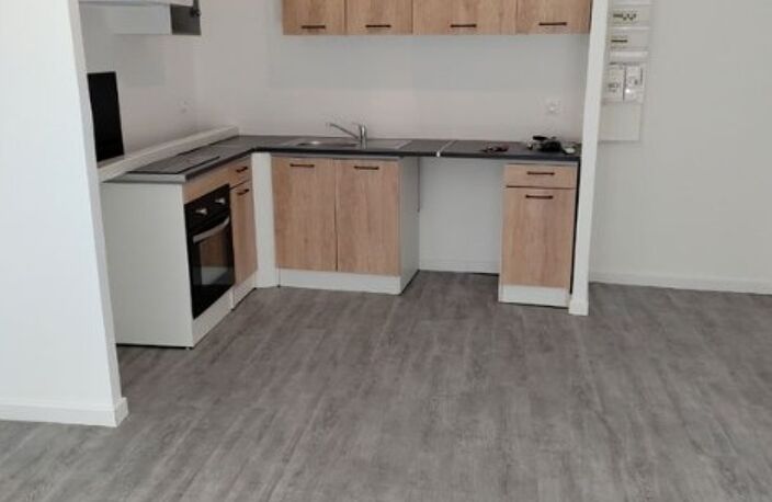 T2 — photo 2