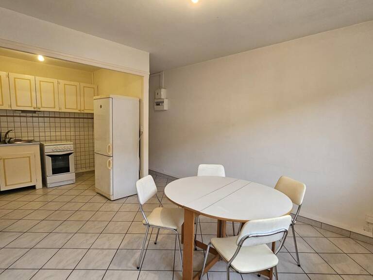 T2 — photo 1