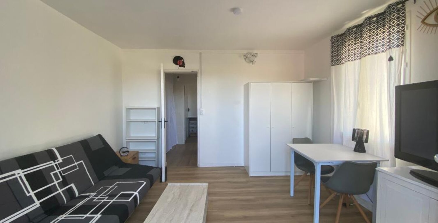 Ciré d'Aunis, studio à louer avec extérieur — photo 1
