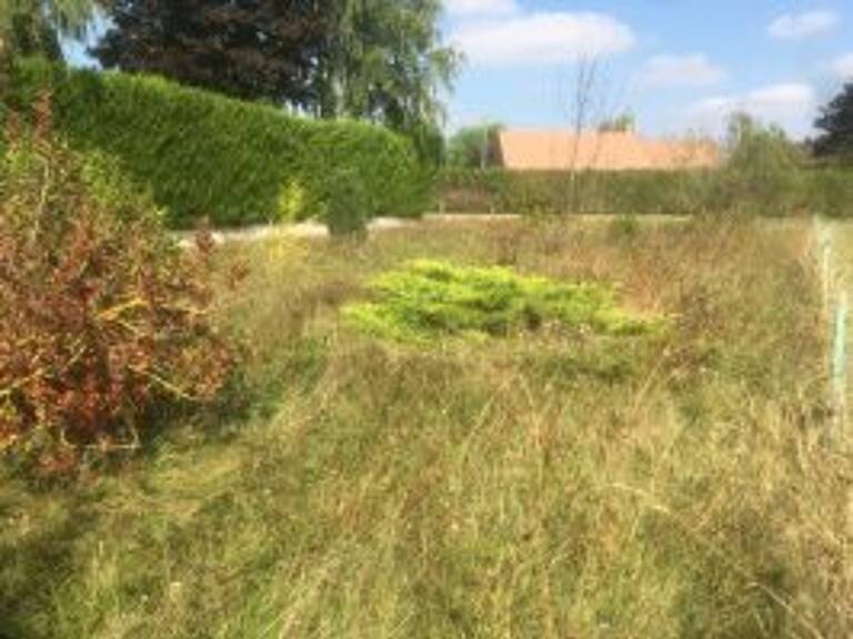 Terrain à bâtir de 1019 m² à VOVES (28) — photo 1