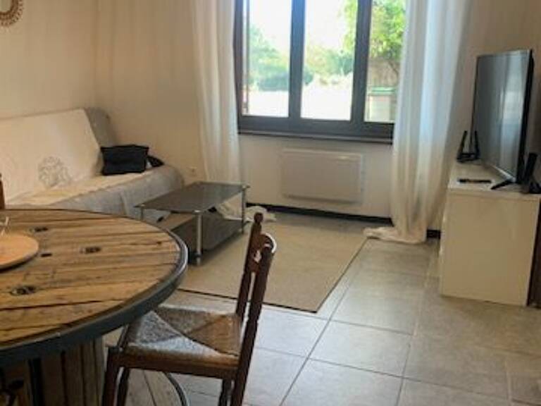 Appartement À Louer entre Nîmes et Alès de 64m² — photo 1