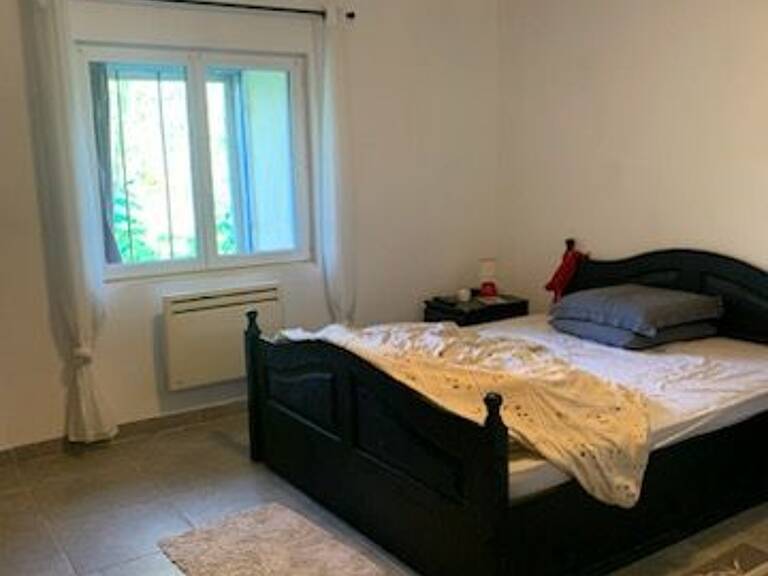 Appartement À Louer entre Nîmes et Alès de 64m² — photo 1