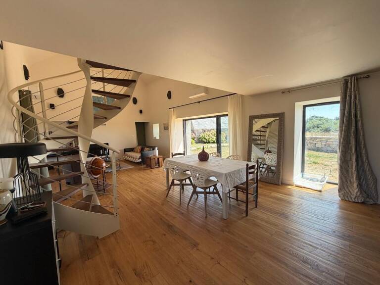 EXCLUSIVITE - LANILDUT – MAISON EN PIERRE ENTIÈREMENT RÉNOVÉE- 3 Chambres — photo 1