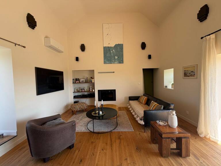 EXCLUSIVITE - LANILDUT – MAISON EN PIERRE ENTIÈREMENT RÉNOVÉE- 3 Chambres — photo 1