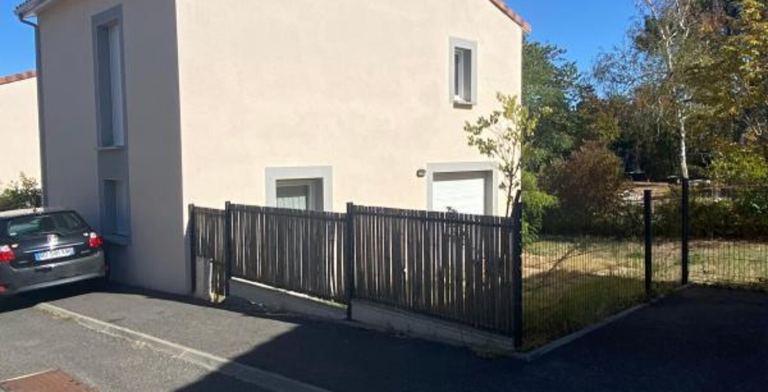 ROUFFIAC TOLOSAN, Villa T4 récente en duplex de 88 m² avec garage — photo 1