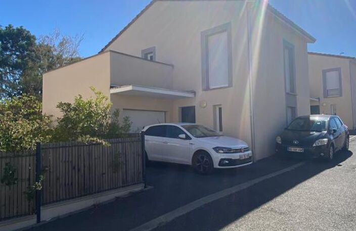ROUFFIAC TOLOSAN, Villa T4 récente en duplex de 88 m² avec garage — photo 2