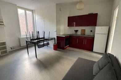Appartement 3 pièces 860 €