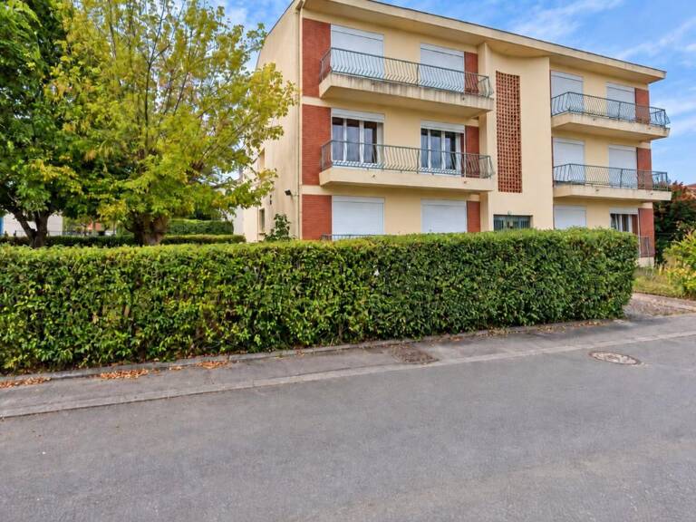 RARE SUR LE SECTEUR  Appartement T3 À Vendre Garage et Cave — photo 1