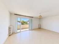 RARE SUR LE SECTEUR  Appartement T3 À Vendre Garage et Cave — photo 4