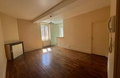 Appartement de 76m2 à louer sur Cosne-Cours-sur-Loire — photo du bien