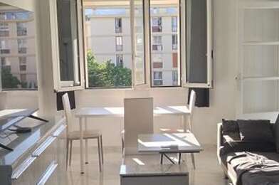Appartement 3 pièces 1190 €
