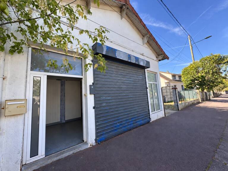 Local commercial à louer à Draveil (91)– bâtiment indépendant et façade sur rue — photo 1