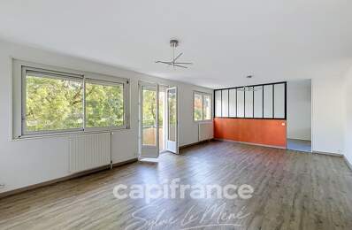À vendre appartement T3 71 m² à vendre à Pontivy – 2 chambres, balcon, cave et parking — photo du bien