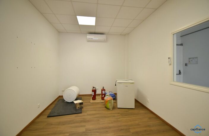 Local/bureau à louer ROMORANTIN LANTHENAY (41) — photo 5