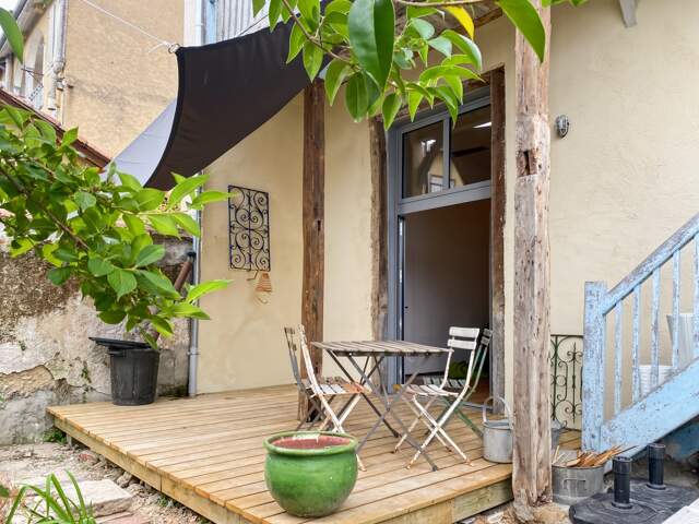 Maison à vendre 10 pièces MIRANDE (32) - 222 m2 avec jardin — photo du bien