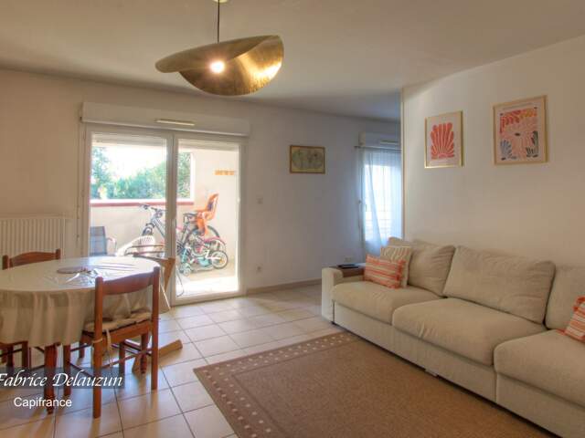 Appartement à vendre 4 pièces SAINT MARTIN DE CRAU (13) — photo du bien