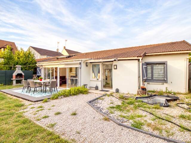 Maison de plain-pied à vendre F4, 2 chambres avec jardin et garage – Herblay-sur-Seine (95) — photo du bien