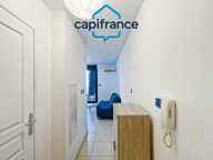 Appartement Meublé à louer 1 pièces avec emplacement parking à Sainte-Clotilde (974) — photo 3