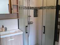 Appartement meublé à louer 2 pièces 34 m² + jardinet - BUXEROLLES (86) — photo 2