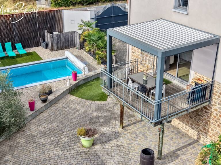 Maison à vendre 6 pièces SAINTE FOY L'ARGENTIERE (69) — photo 1