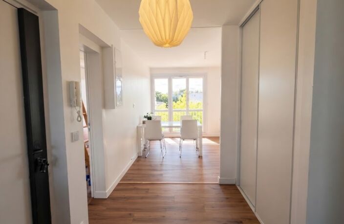 QUIMPER (29) — À VENDRE - Appartement T3 de 60,57 m² AU 6ᵉ et dernier — Balcon - Cave — photo 5