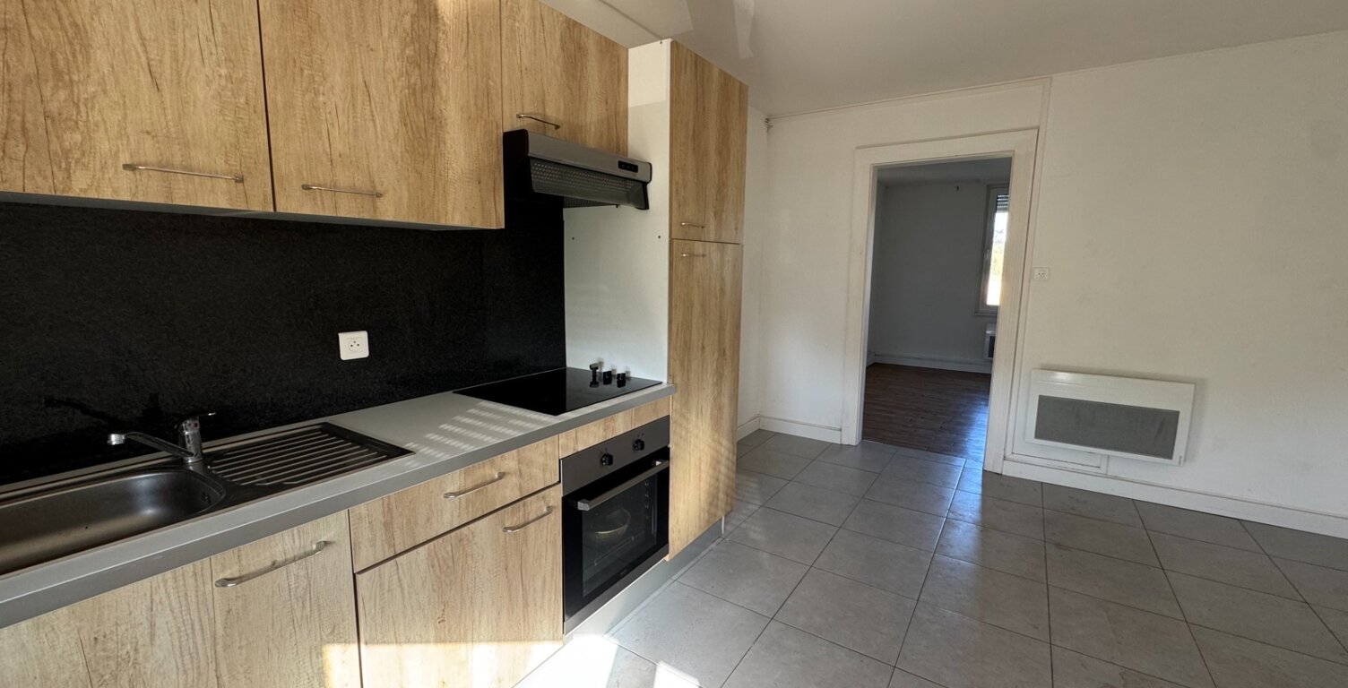 Appartement à louer 2 pièces BOUZONVILLE (57) — photo 1