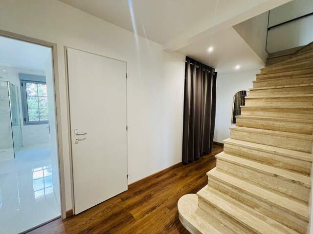 Maison rénovée-  5 chambres - DPE A - Parc boisé - 7 min Châtellerault — photo du bien