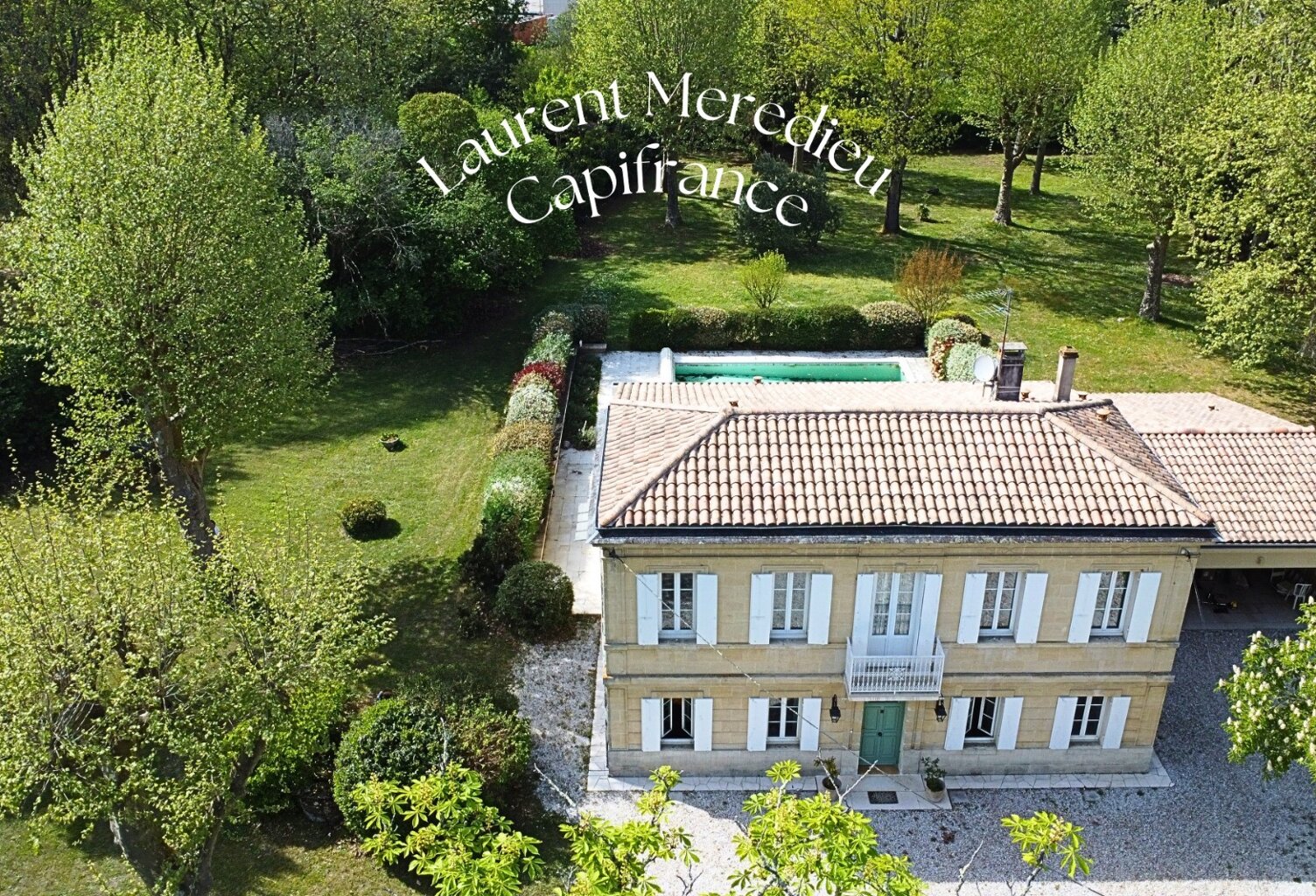 Magnifique demeure en pierre avec grand jardin, piscine & espace professionnel — photo 1