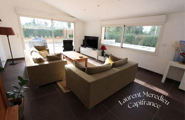 Magnifique demeure en pierre avec grand jardin, piscine & espace professionnel — photo 2
