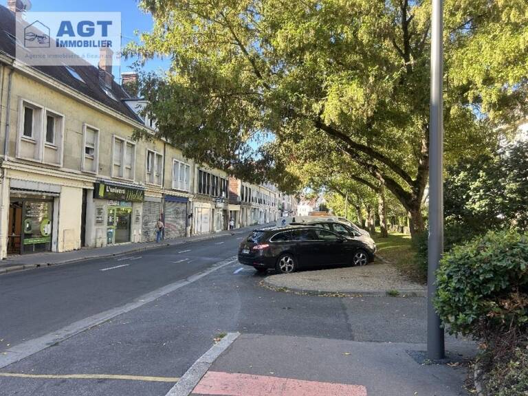 BEAUVAIS — photo 1