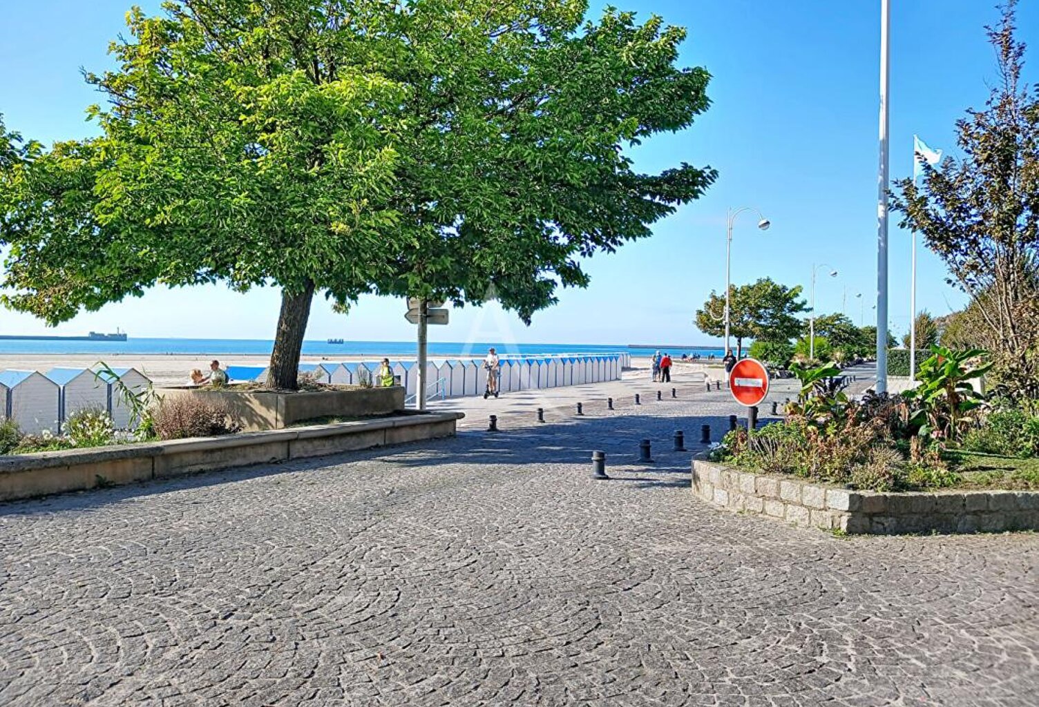 APPARTEMENT BORD DE MER — photo 1